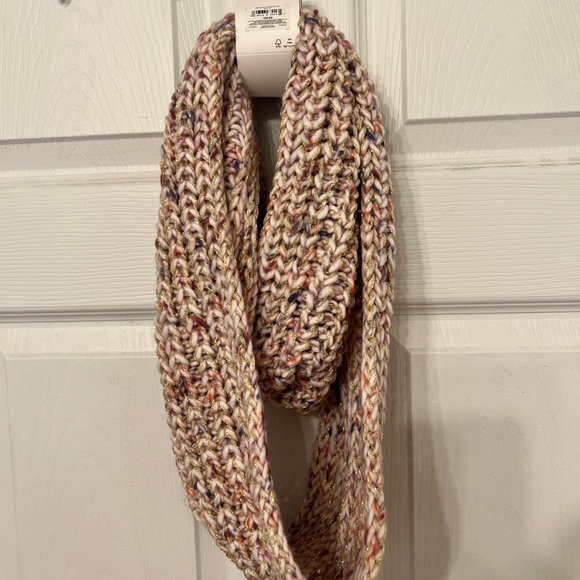 Girls Space Dye Infinity Scarf - Picture 3 of 4